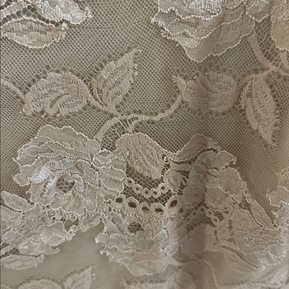 Josie Natori Lace Women’s Top - Large - Picture 2 of 8